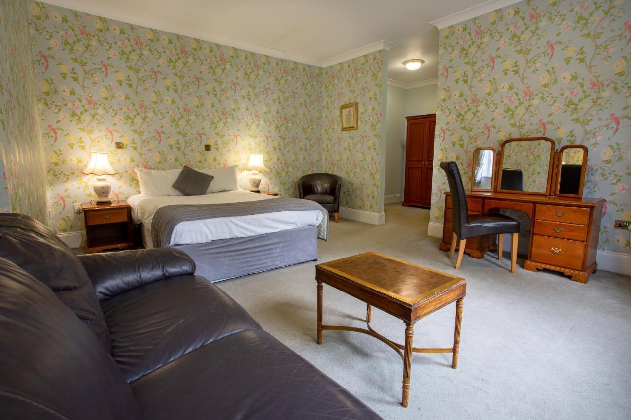 Woodland Manor Hotel Bedford Exterior foto