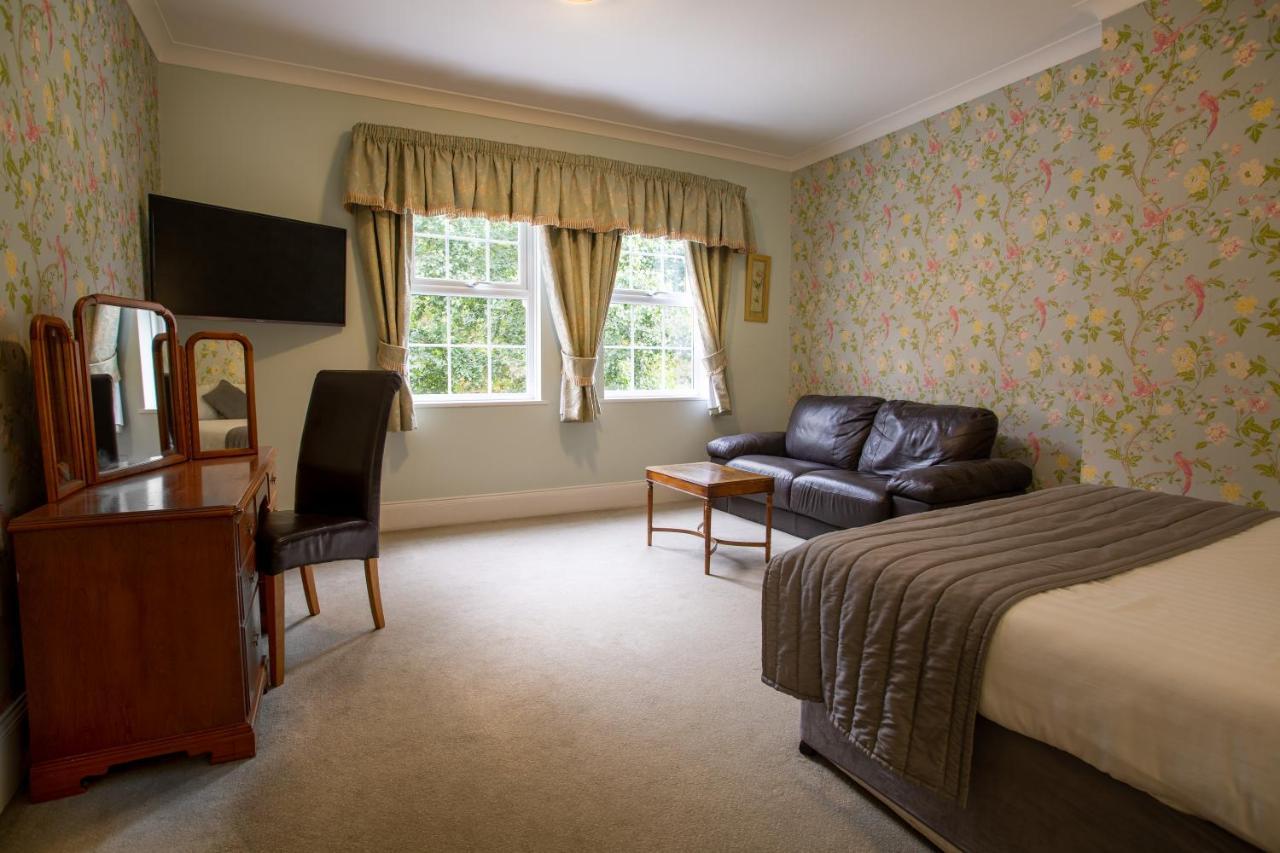 Woodland Manor Hotel Bedford Exterior foto